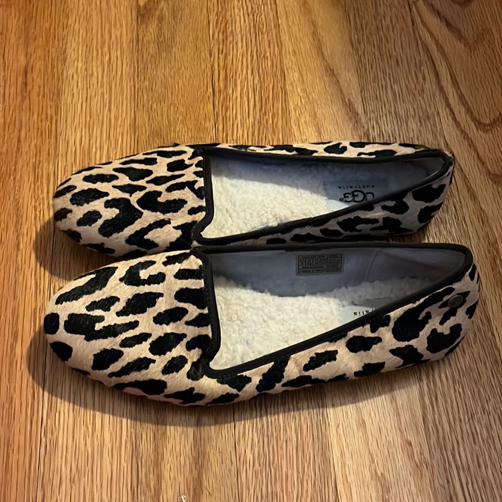 Ugg Leopard loafer womens size 8